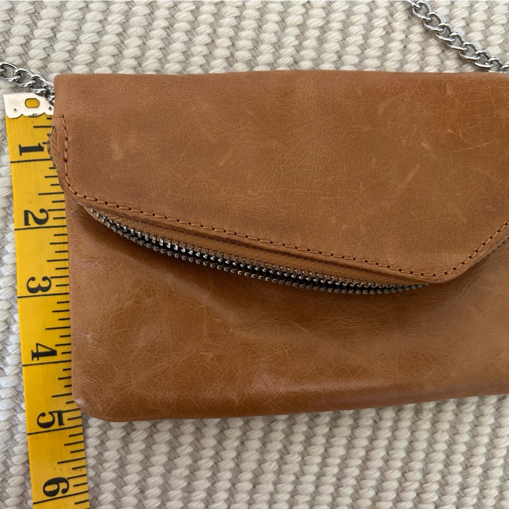 HOBO Convertible leather crossbody/clutch/handbag/wristlet. Festival ready! - Picture 8 of 13